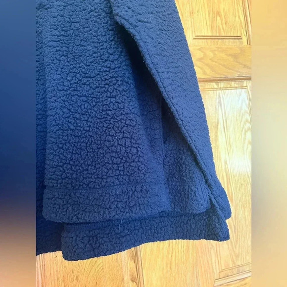 Aerie - Sherpa Pullover Sweater - Picture 6 of 10